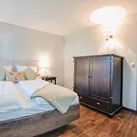 Debowa, Sun & Snow Apartment *