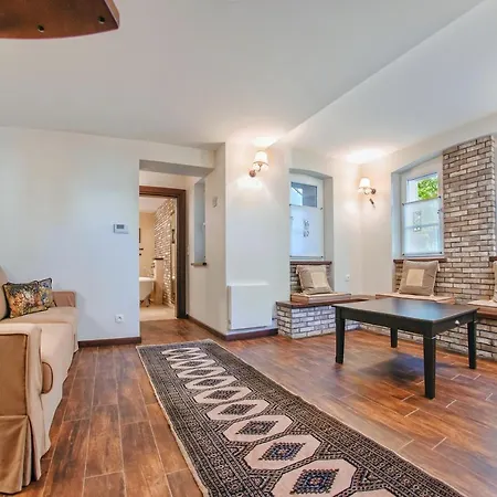 Debowa, Sun & Snow * Σόποτ