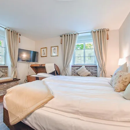 Debowa, Sun & Snow * ソポト