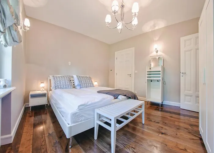 Debowa, Sun & Snow Sopot