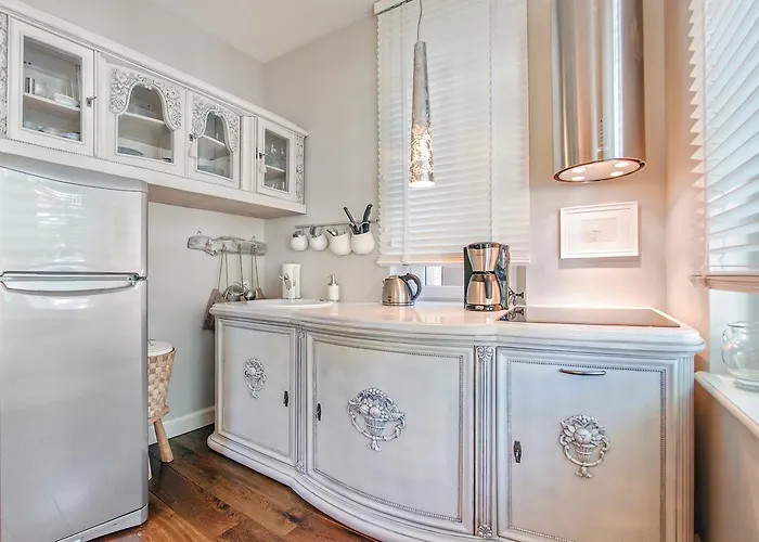 Debowa, Sun & Snow Sopot